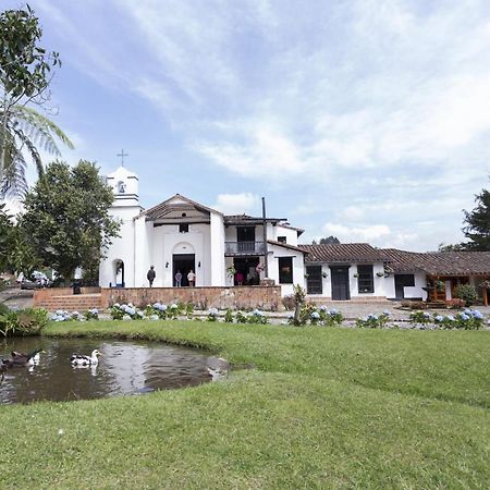 Club Campestre Hacienda Fizebad Hotel El Retiro  Ngoại thất bức ảnh